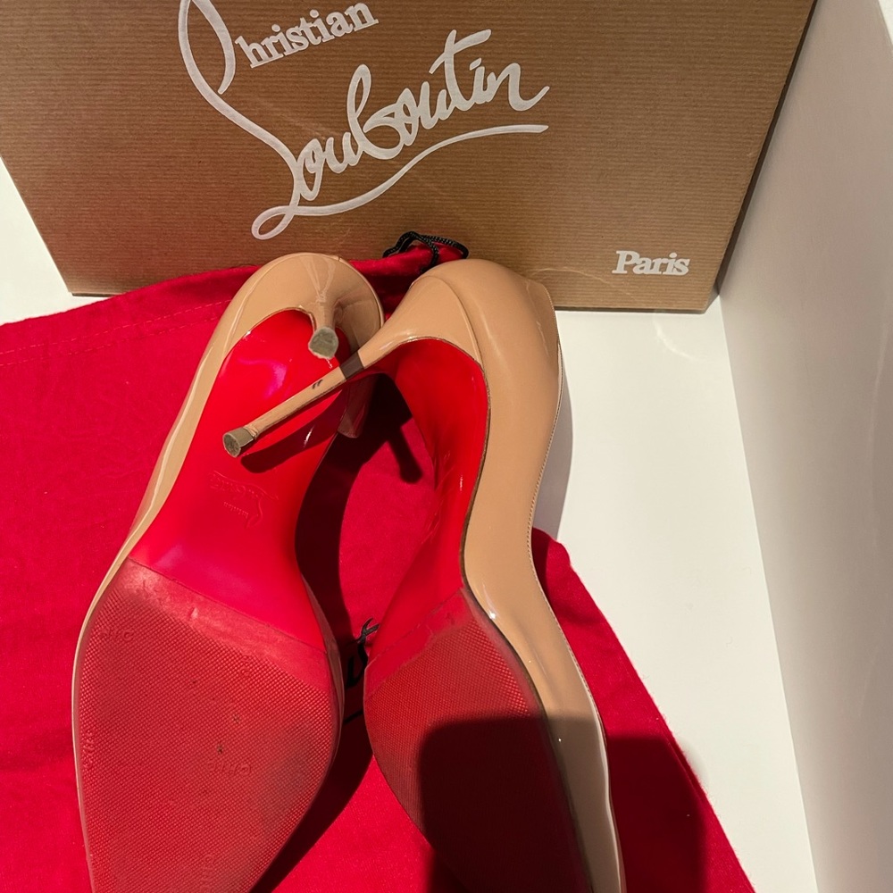 AUTHENTIC CHRISTIAN LOUBOUTIN